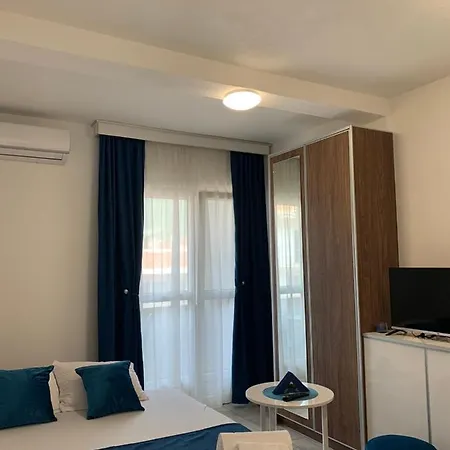 As Apartmani Budva Exterior photo